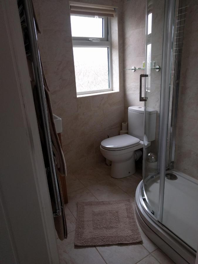 No53 Bed And Breakfast Coventry Dış mekan fotoğraf