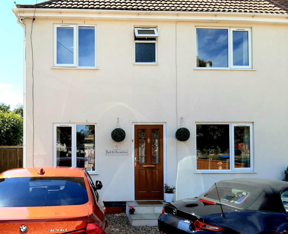 No53 Bed And Breakfast Coventry Dış mekan fotoğraf